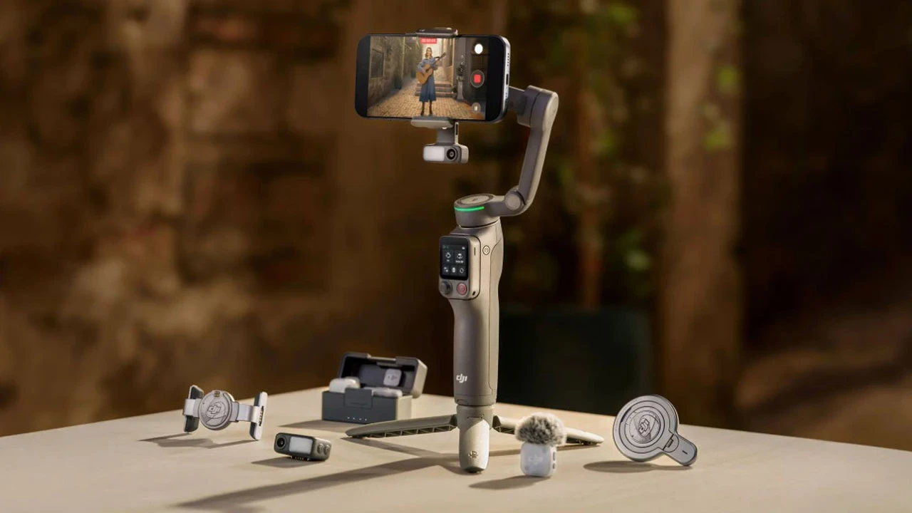 DJI Osmo Mobile 8P tanıtıldı! Ekranlı kumanda geldi