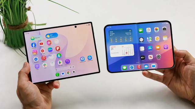 Google'dan Apple'a Katlanabilir iPhone Göndermesi: "Geleceği Genellikle İlk Olarak Android'de Görürsünüz"