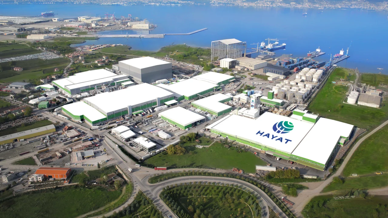 Hayat Kimya, 65 Milyon Dolarlık Enerji Bütçesini Kendi Geliştirdiği Yapay Zekâyla Yönetiyor
