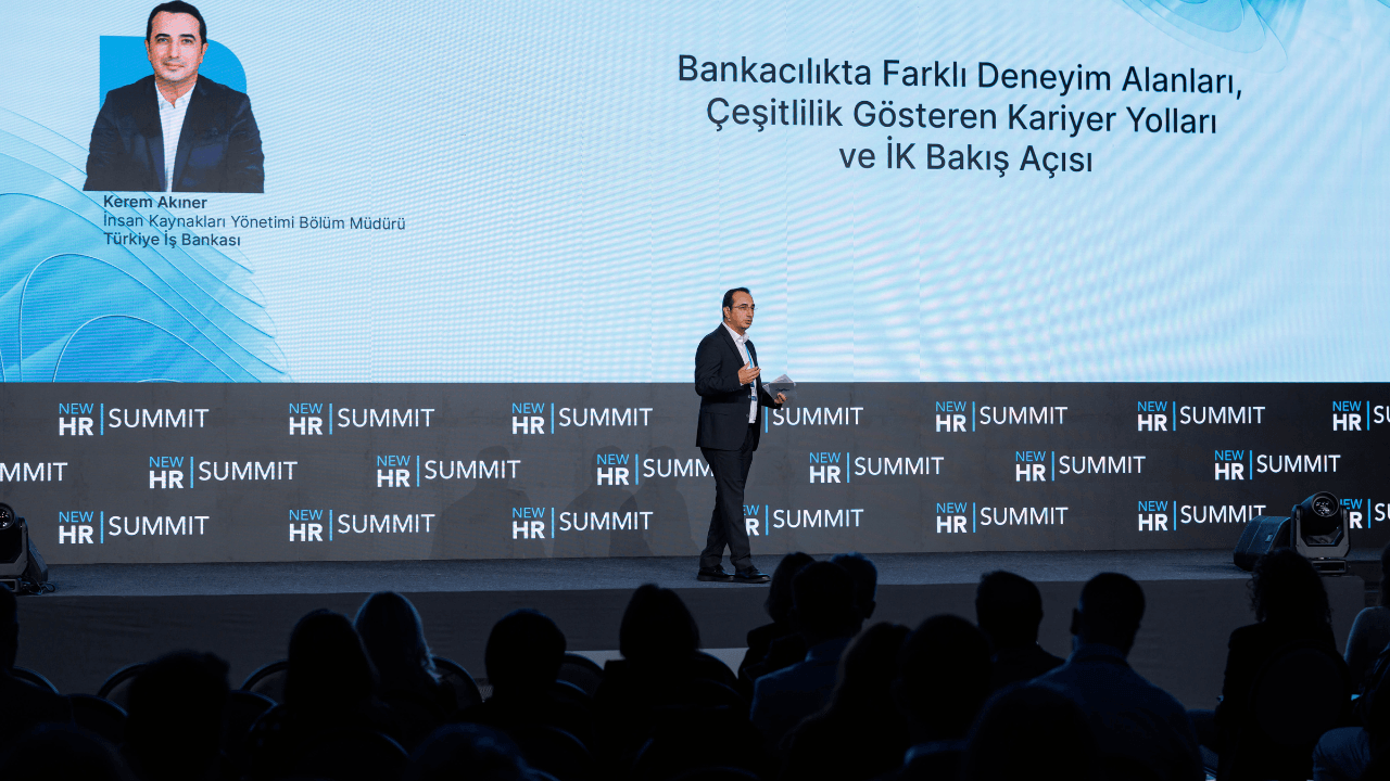 Kerem Akıner: "Bankacılıkta kariyer yolları artık doğrusal ilerlemiyor"