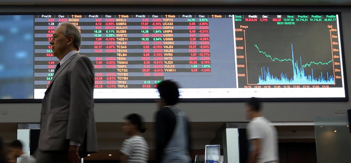 McGrath RentCorp yöneticisi Joseph Hanna 862.824 dolar değerinde hisse sattı