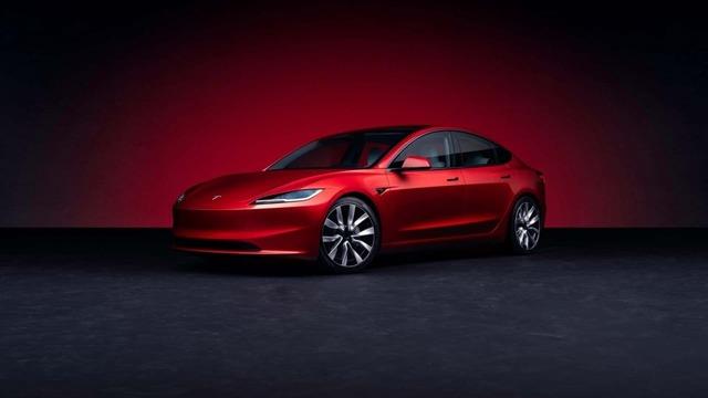 Tesla’nın Satışlarında Şaşırtan Sonuç: İki Model Hariç Diğerleri Dibi Gördü!